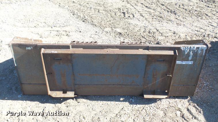 image for item ED9246 68"W skid steer bucket