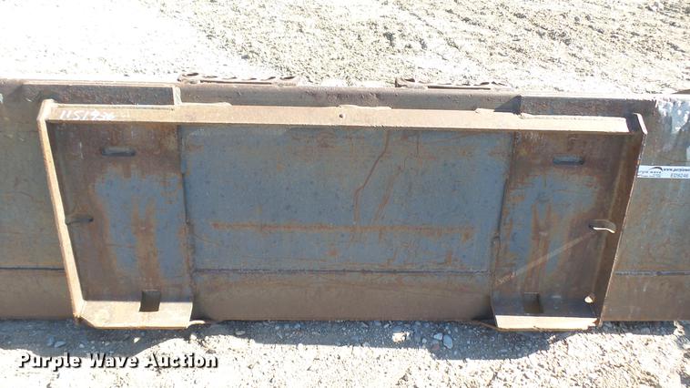 image for item ED9246 68"W skid steer bucket