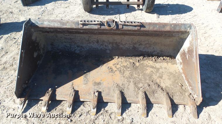 image for item ED9248 74"W skid steer bucket