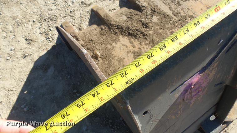 image for item ED9248 74"W skid steer bucket
