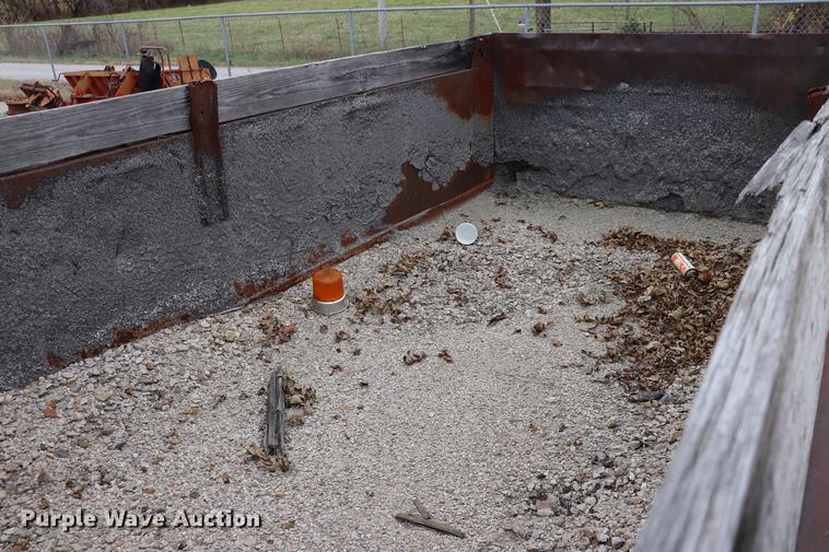 image for item ED9737 Midwest DB39211 dump bed