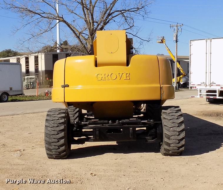 image for item EE9272 1999 Grove MZ72DXT boom lift