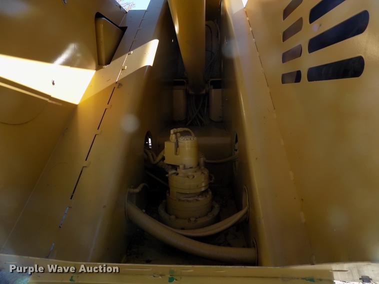 image for item EE9272 1999 Grove MZ72DXT boom lift