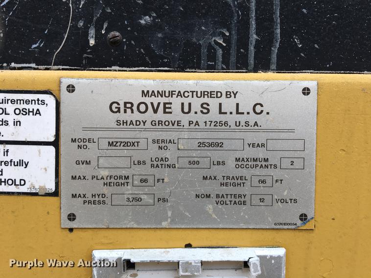 image for item EE9272 1999 Grove MZ72DXT boom lift