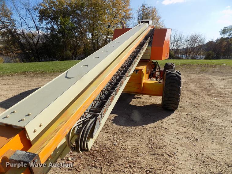 image for item EE9284 2000 JLG 601S boom lift