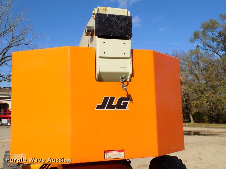 image for item EE9284 2000 JLG 601S boom lift