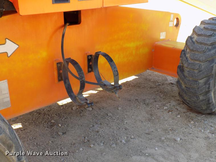 image for item EE9284 2000 JLG 601S boom lift