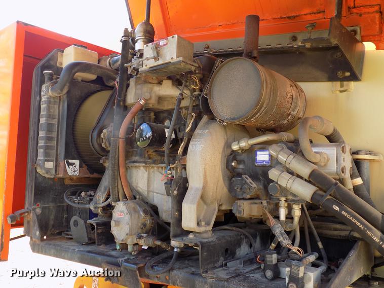 image for item EE9284 2000 JLG 601S boom lift