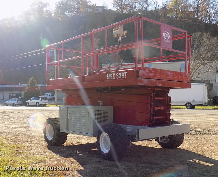 image for item EE9287 1996 Mec 33RT rough terrain scissor lift