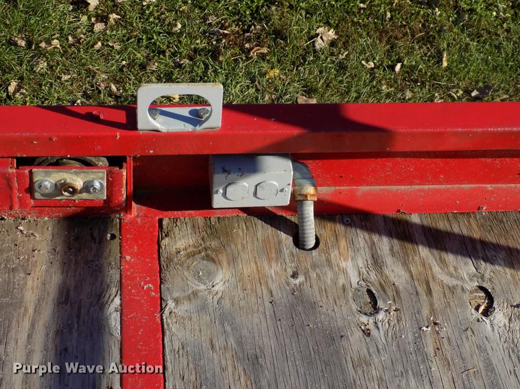 image for item EE9287 1996 Mec 33RT rough terrain scissor lift