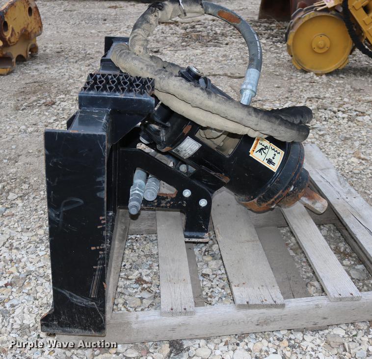 Caterpillar A26B skid steer auger in Manhattan, KS Item EE9876 sold