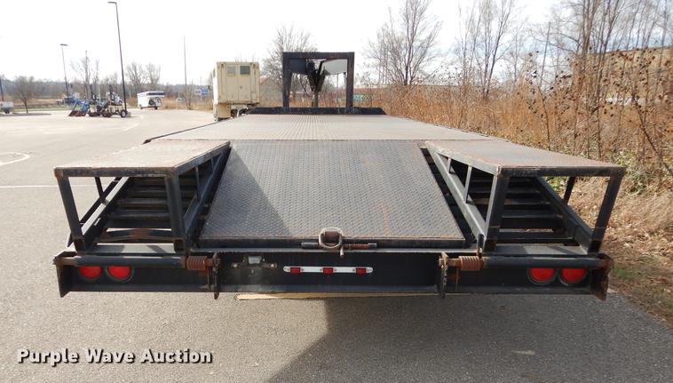 image for item J5616 2007 Bohnert equipment trailer