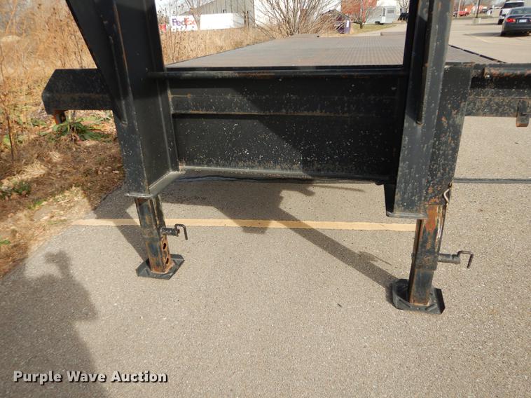 image for item J5616 2007 Bohnert equipment trailer