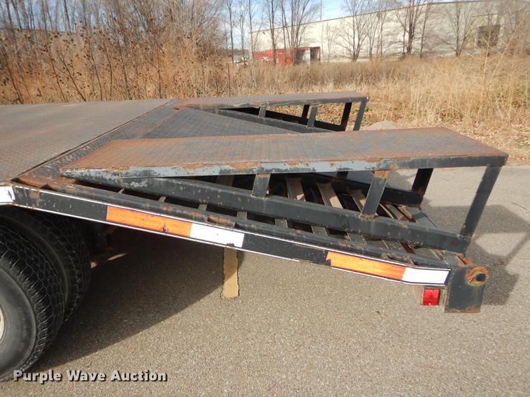 image for item J5616 2007 Bohnert equipment trailer