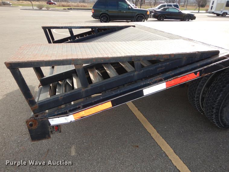 image for item J5616 2007 Bohnert equipment trailer