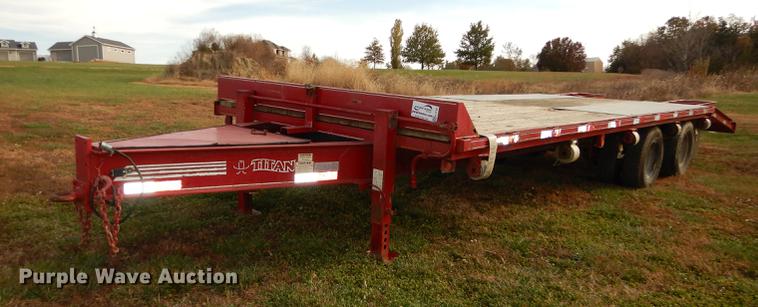 image for item K5755 2008 Titan equipment trailer