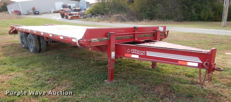 image for item K5755 2008 Titan equipment trailer