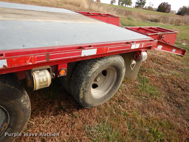 image for item K5755 2008 Titan equipment trailer