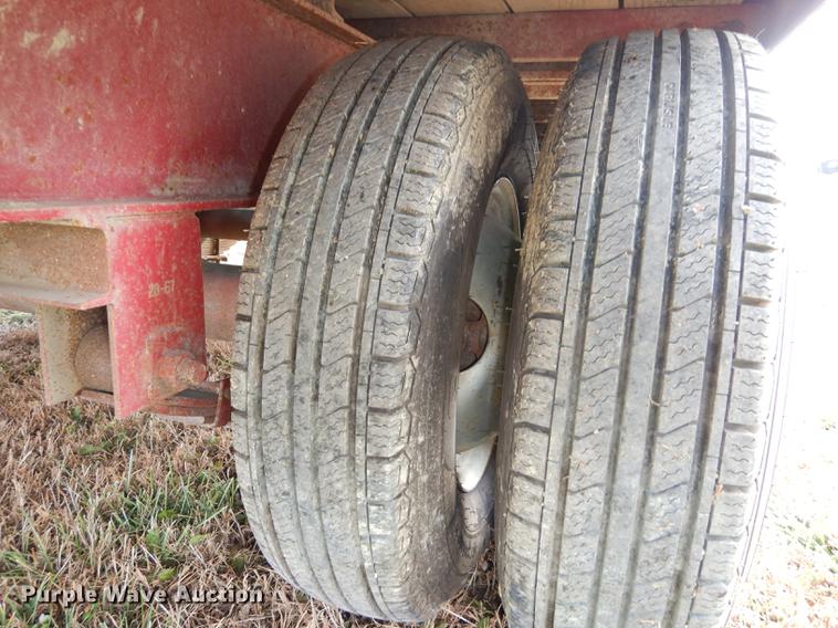 image for item K5755 2008 Titan equipment trailer