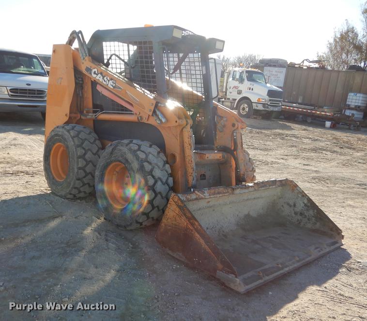 image for item K5781 2004 Case 60XT skid steer