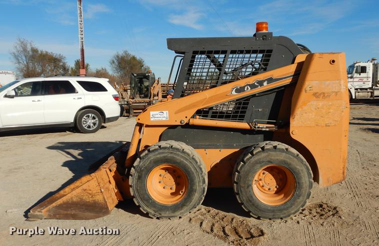 image for item K5781 2004 Case 60XT skid steer