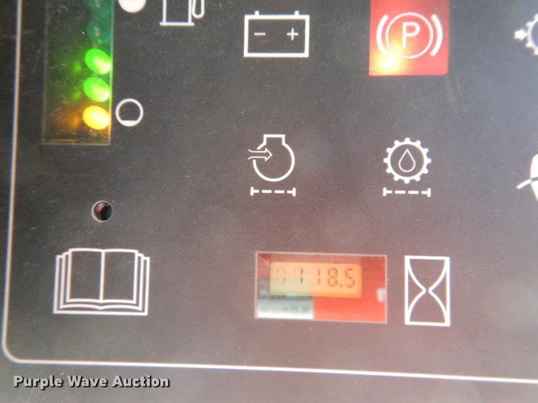 image for item K5781 2004 Case 60XT skid steer