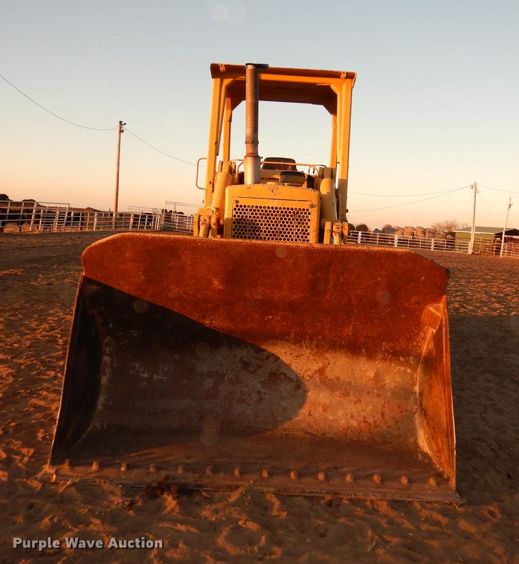 image for item K5785 1976 Caterpillar 955L track loader