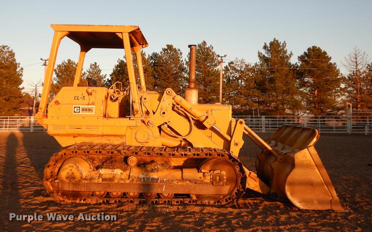 image for item K5785 1976 Caterpillar 955L track loader