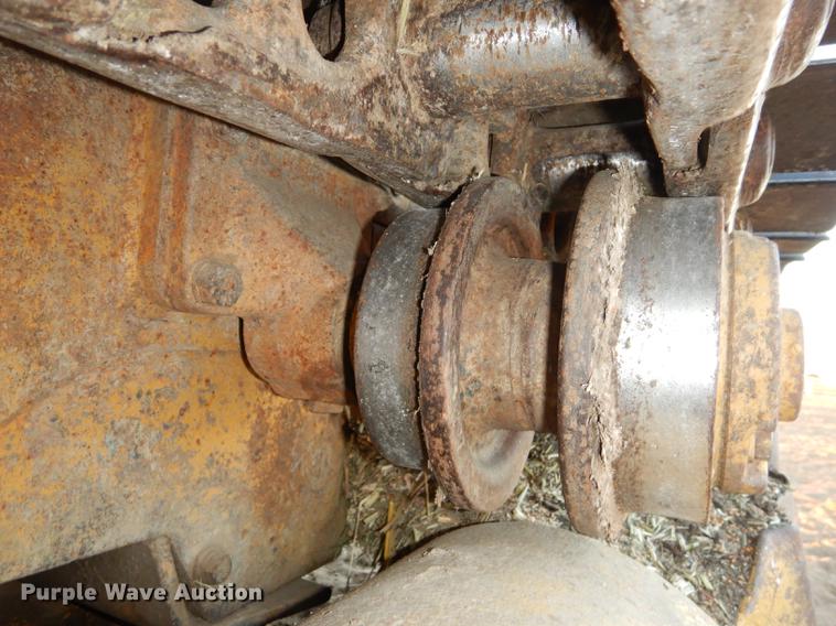 image for item K5785 1976 Caterpillar 955L track loader