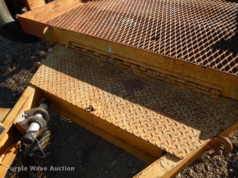 image for item K5797 1989 Nodine equipment trailer