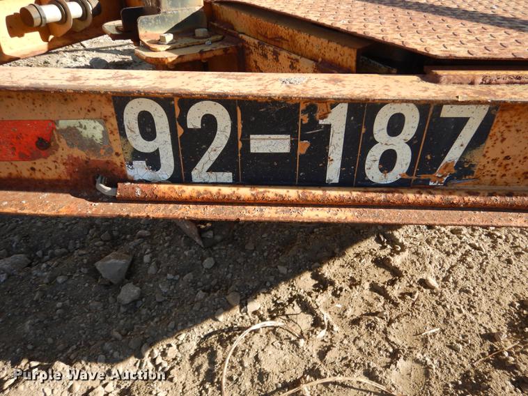 image for item K5798 1994 Nodine equipment trailer