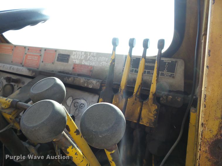 image for item K6320 Pettibone 30 crane