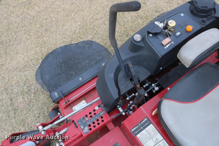 image for item AZ9325 Ferris IS30002 lawn mower