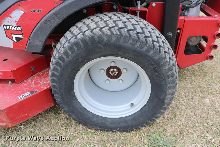 image for item AZ9325 Ferris IS30002 lawn mower