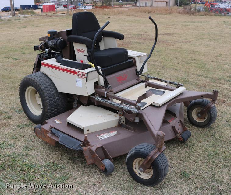 image for item AZ9326 Grasshopper 321D lawn mower