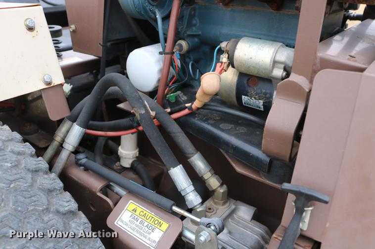 image for item AZ9326 Grasshopper 321D lawn mower