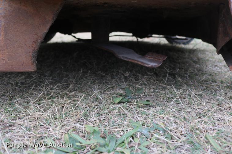 image for item AZ9326 Grasshopper 321D lawn mower