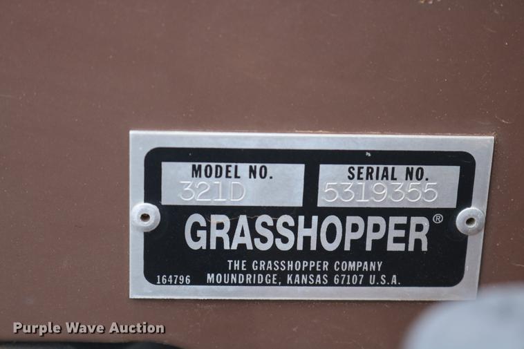 image for item AZ9326 Grasshopper 321D lawn mower