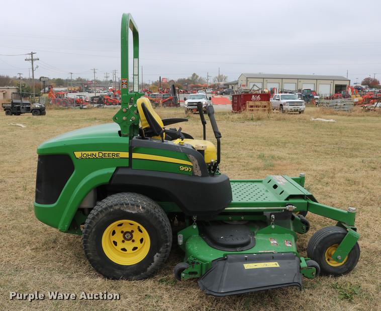 image for item AZ9327 2012 John Deere 997 ZTrak lawn mower