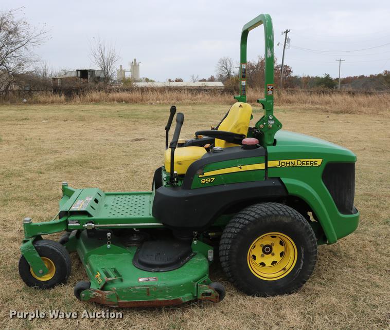 image for item AZ9327 2012 John Deere 997 ZTrak lawn mower