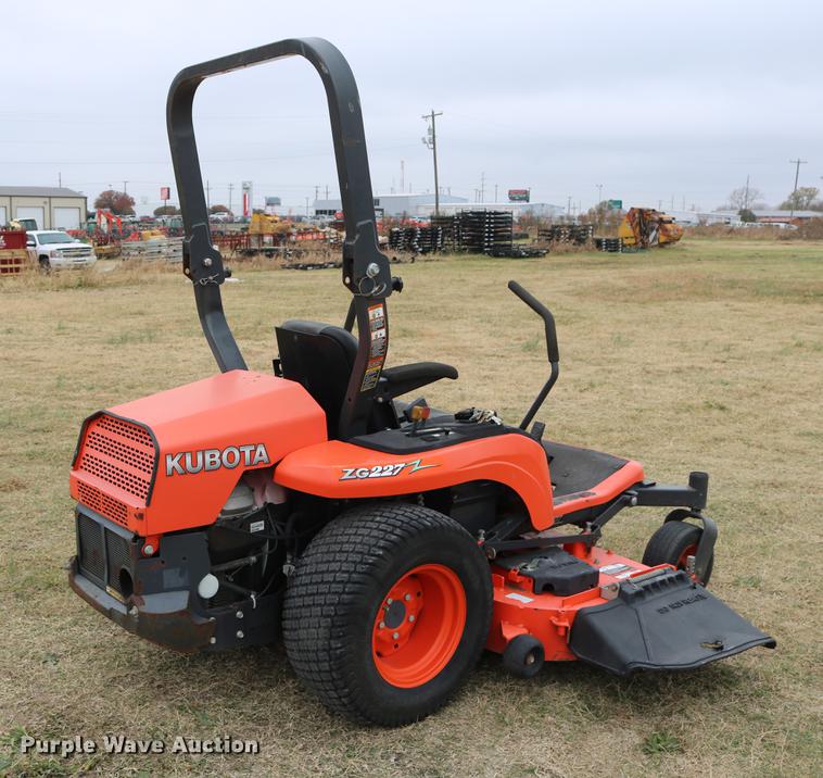 image for item AZ9329 Kubota ZG227 lawn mower