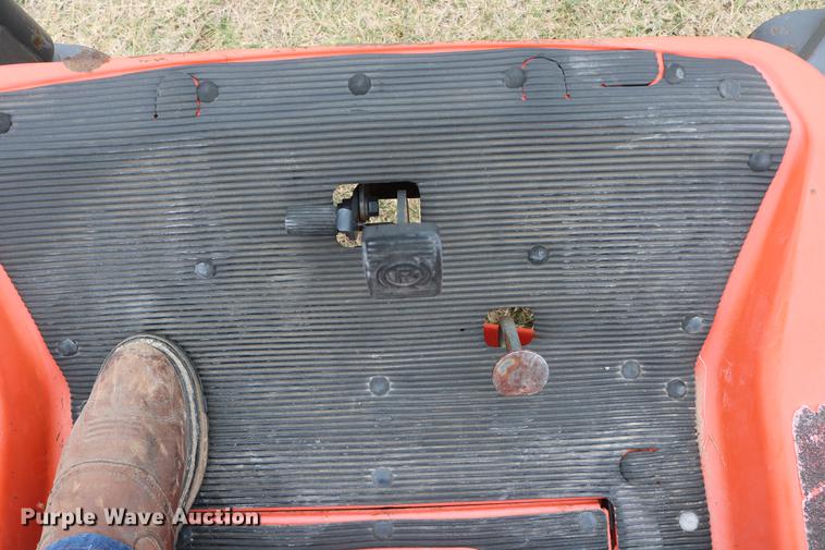 image for item AZ9329 Kubota ZG227 lawn mower