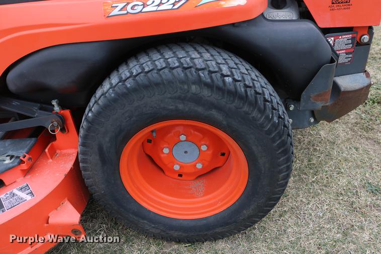 image for item AZ9329 Kubota ZG227 lawn mower