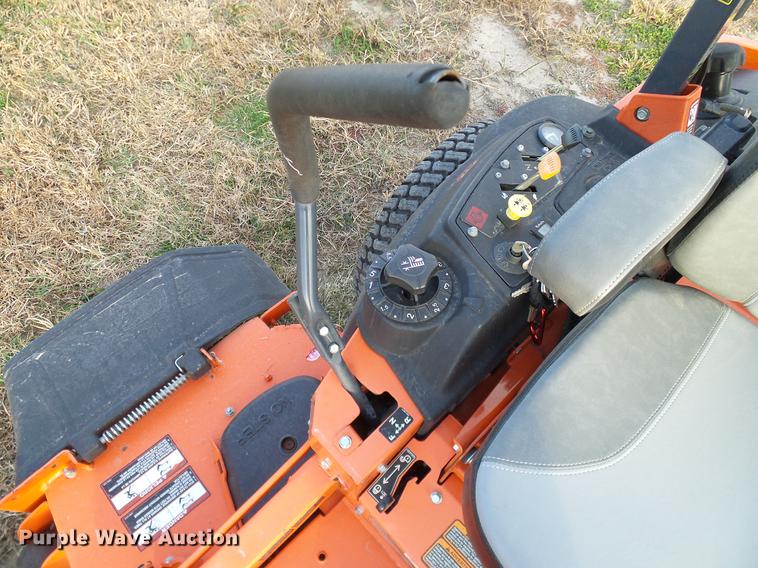 image for item AZ9334 2014 Kubota Z725KH lawn mower