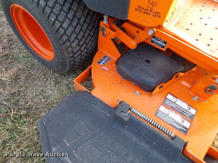 image for item AZ9334 2014 Kubota Z725KH lawn mower