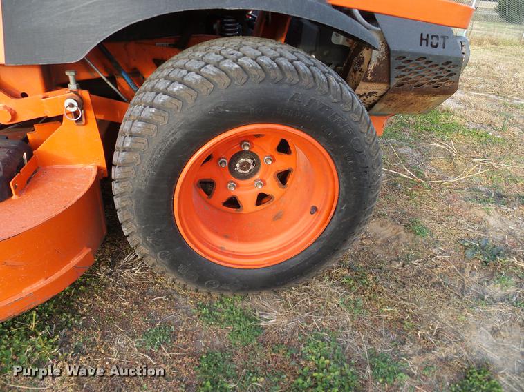 image for item AZ9334 2014 Kubota Z725KH lawn mower