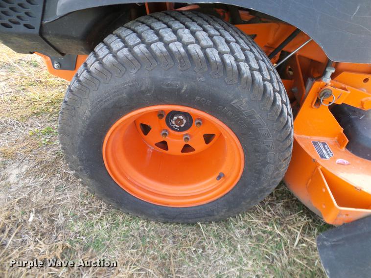 image for item AZ9334 2014 Kubota Z725KH lawn mower