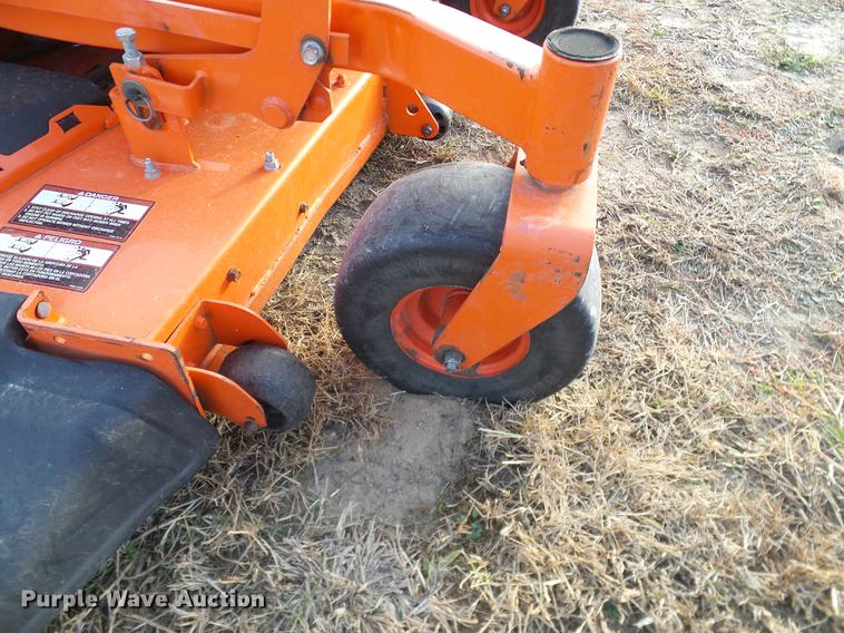 image for item AZ9334 2014 Kubota Z725KH lawn mower