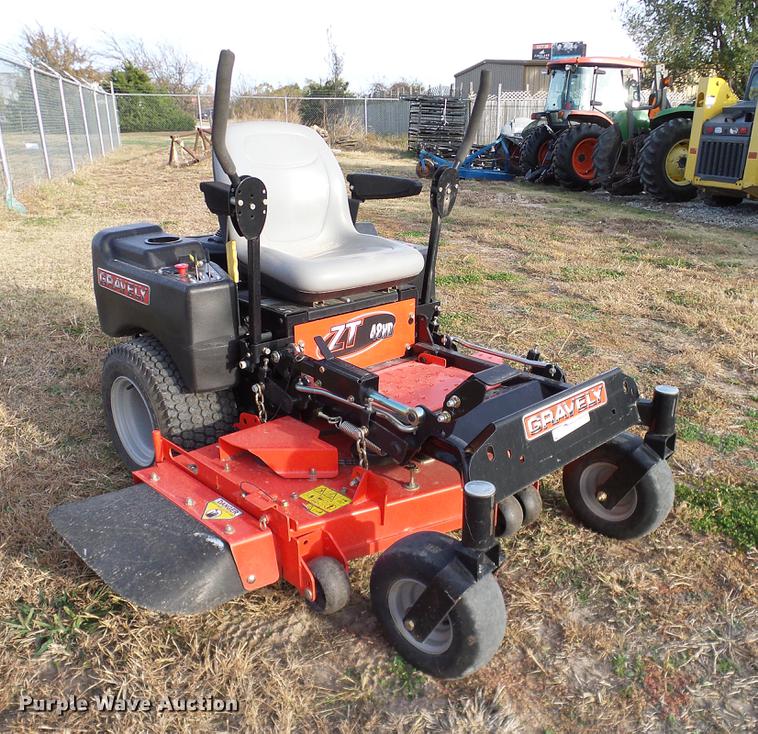 image for item AZ9335 Gravely 2T48HD lawn mower