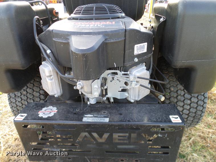 image for item AZ9335 Gravely 2T48HD lawn mower